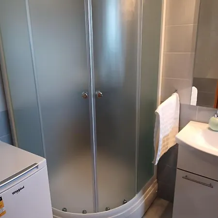 Lili דירה *